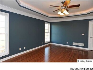 607 Sunray Dr, Shepherdsville, KY 40165 - photo 5