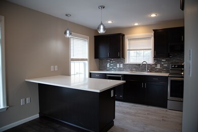 98 Poplar St unit 2, Danvers, MA 01923 - photo 7