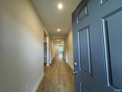 122 Burdine St, New Market, AL 35761 - photo 2