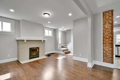 699 Lilley Ave. Columbus OH 43205-8