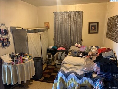 61 N 3rd Ave, Othello, WA 99344 - photo 5