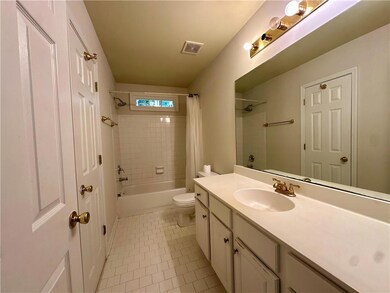 355 Bordeaux Ct SW, Atlanta, GA 30331 - photo 5