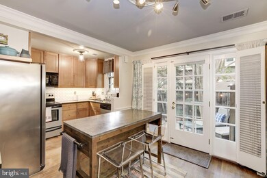 1228 Michigan Ct, Alexandria, VA 22314 - photo 7