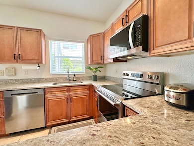 639 NW 130th Way, Pembroke Pines, FL 33028 - photo 7