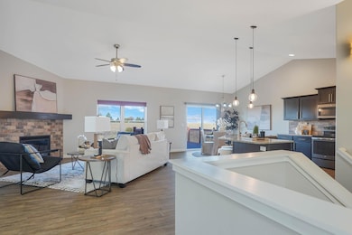 4329 Berry Hill Rd, Cedar Falls, IA 50613 - photo 2