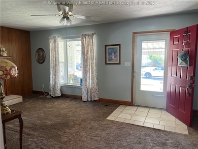 451 21st St, Dunbar, WV 25064 - photo 3