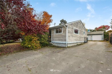 1028 Daley St, Edmonds, WA 98020 - photo 2