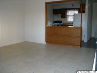 45 Beers St unit 3, Keyport, NJ 07735 - photo 2