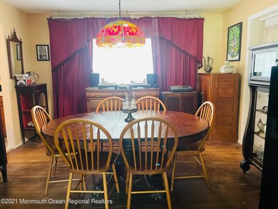 60 Locust Grove Rd, Tinton Falls, NJ 07753 - photo 4