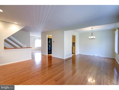 104 Dickinson Rd, Chesterbrook, PA 19087 - photo 2