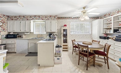 6410 Clearlake Cir, Corpus Christi, TX 78413 - photo 6