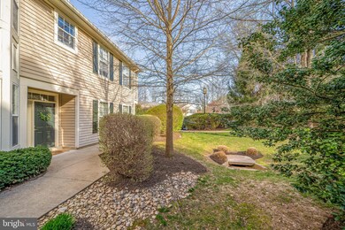 11402B Gate Hill Place unit 50, Reston, VA 20194 - photo 2