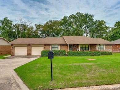 401 S 14th Place, Ada, OK 74820 - photo 4