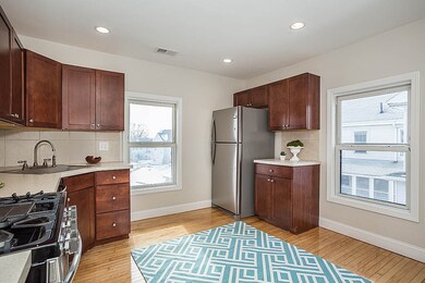 16 Scott St, Woburn, MA 01801 - photo 6