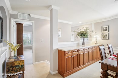 Little Swift Cir-025