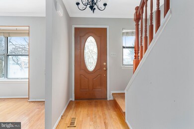 11741 Summer Oak Dr, Germantown, MD 20874 - photo 2