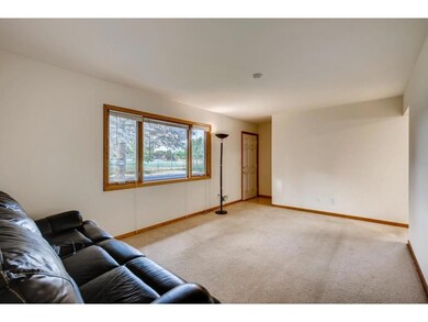 07 Living Room