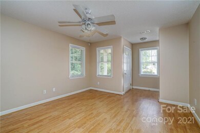 873 Impala Dr unit 39, Statesville, NC 28677 - photo 3