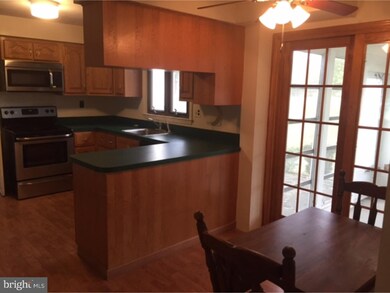 810 Hilltop Rd, Cinnaminson, NJ 08077 - photo 5