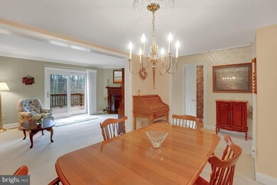 8 Tullycross Ct, Lutherville Timonium, MD 21093 - photo 5