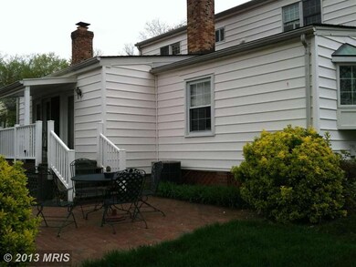 156 Moncure Dr, Alexandria, VA 22314 - photo 3