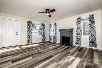 600 Salisbury Rd, Statesville, NC 28677 - photo 5