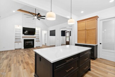 37-web-or-mls-2963-frst-crk-ln