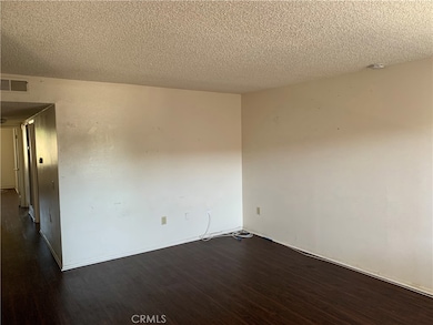 12240 Carnation Ln unit D, Moreno Valley, CA 92557 - photo 7