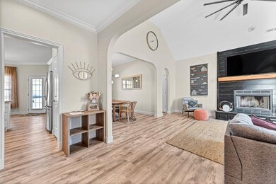 503 SW Duke Ave, Bentonville, AR 72712 - photo 5