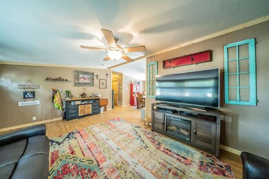 131 Oakley Cir, Weatherford, TX 76085 - photo 5