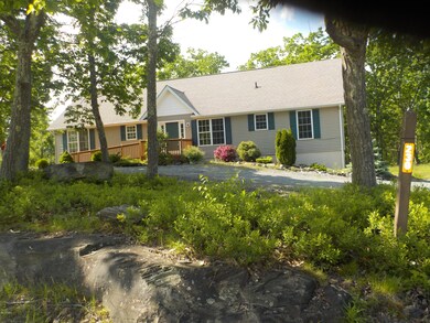 230 Maple Ridge Dr, Lords Valley, PA 18428 - photo 4