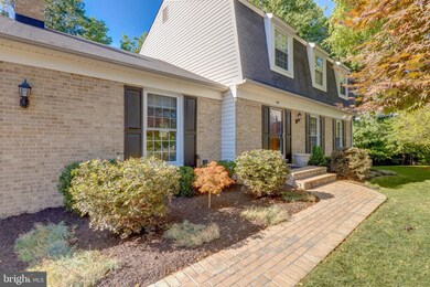 9014 Penn Manor Ct, Springfield, VA 22153 - photo 4