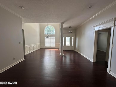 Formal Dining Room and Entry