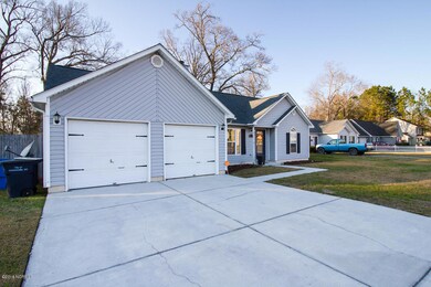 115 Settlers Cir, Jacksonville, NC 28546 - photo 2