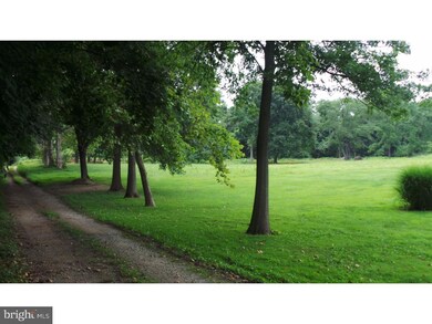 1616 Middletown Rd, Glen Mills, PA 19342 - photo 4