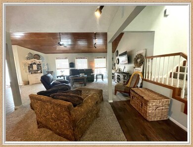 4 Inwood Cir, Bay City, TX 77414 - photo 5