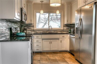 Completely new kitchen. Cabinets, counters, applia