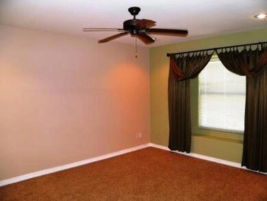 7957 Khouri Cir, El Paso, TX 79915 - photo 5