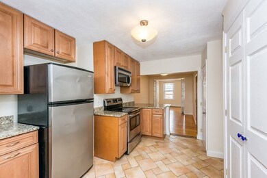 146 Salem St unit 5, Boston, MA 02113 - photo 5