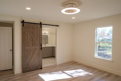 1314 Norham St, Houston, TX 77022 - photo 7