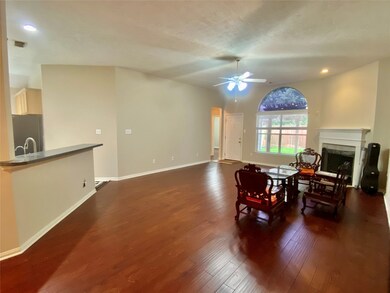 13611 Short Brook Ln, Houston, TX 77041 - photo 5
