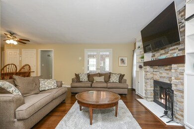 59 Hillando Dr, Shrewsbury, MA 01545 - photo 5