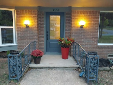 1530 W Acheson St, Denison, TX 75020 - photo 2