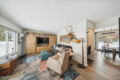 4357 Skusa Dr, Brighton, MI 48116 - photo 5