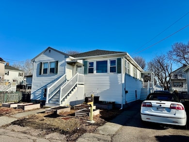 56 unit 1, Hull, MA 02045 - photo 2