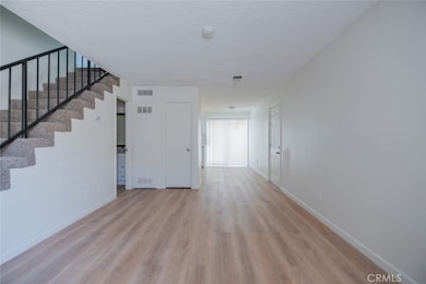 324 E Avenue q7 unit D, Palmdale, CA 93550 - photo 3