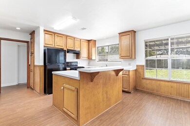 413 Gardenia Ave, Orange, TX 77630 - photo 3