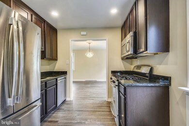 128 Greenmeadow Dr, Lutherville Timonium, MD 21093 - photo 7