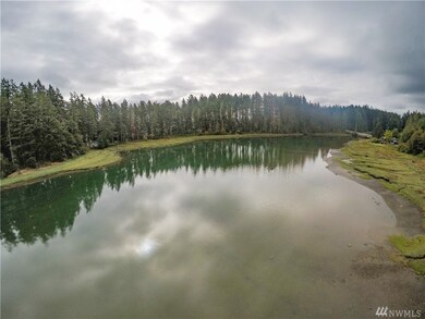 7270 E Grapeview Loop Rd, Allyn, WA 98524 - photo 4