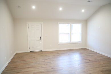 4908 E 18th St, Indianapolis, IN 46218 - photo 5